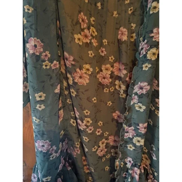 American Eagle Outfitters Kimono Green Floral Ruffle Trim cover Size L/XL - Picture 3 of 4